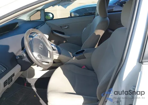 2013 Toyota Prius Two z USA, uszkodzony, nr VIN JTDKN3DU2D0339728